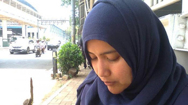Dewi Rachmayani yang memviralkan salah satu tukang ojek langganannya di stasiun Palmerah Jakarta Barat
